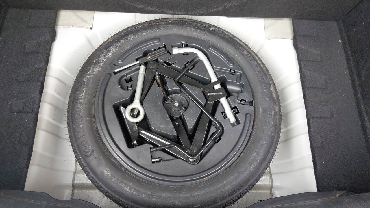 Photo de la roue de secours 1
