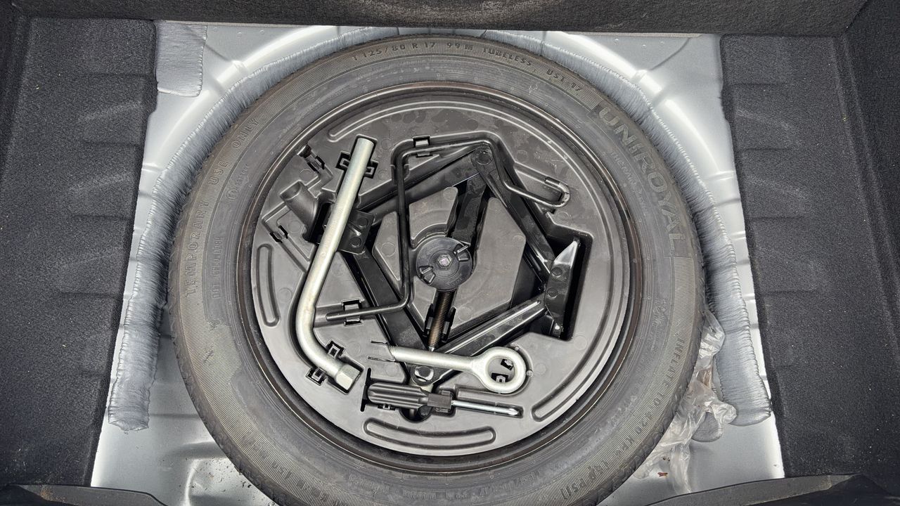 Photo de la roue de secours 1