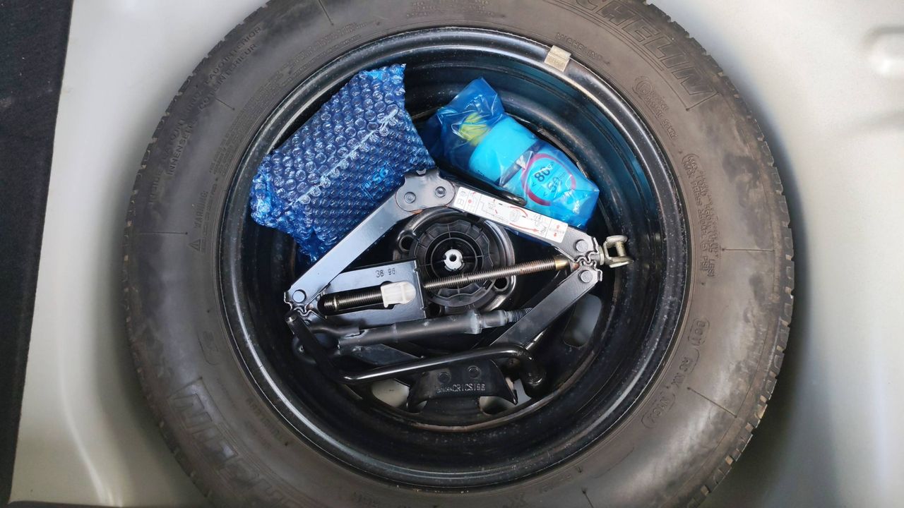 Photo de la roue de secours 1