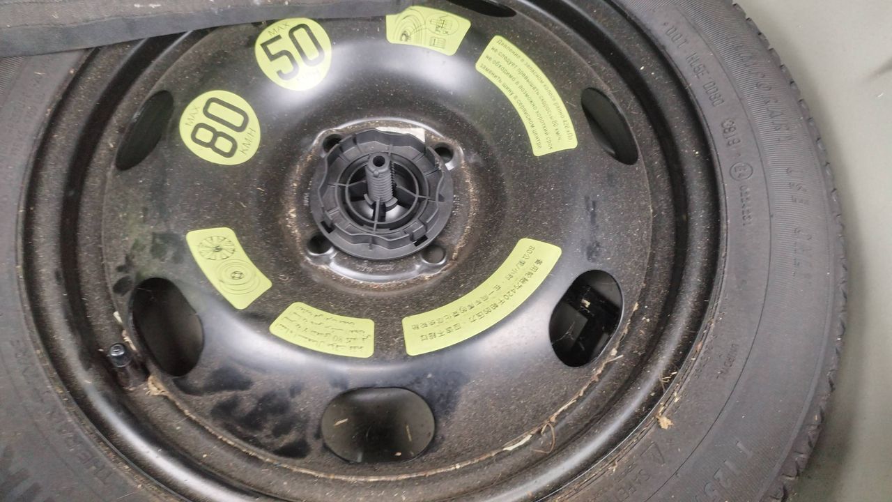 Photo de la roue de secours 1