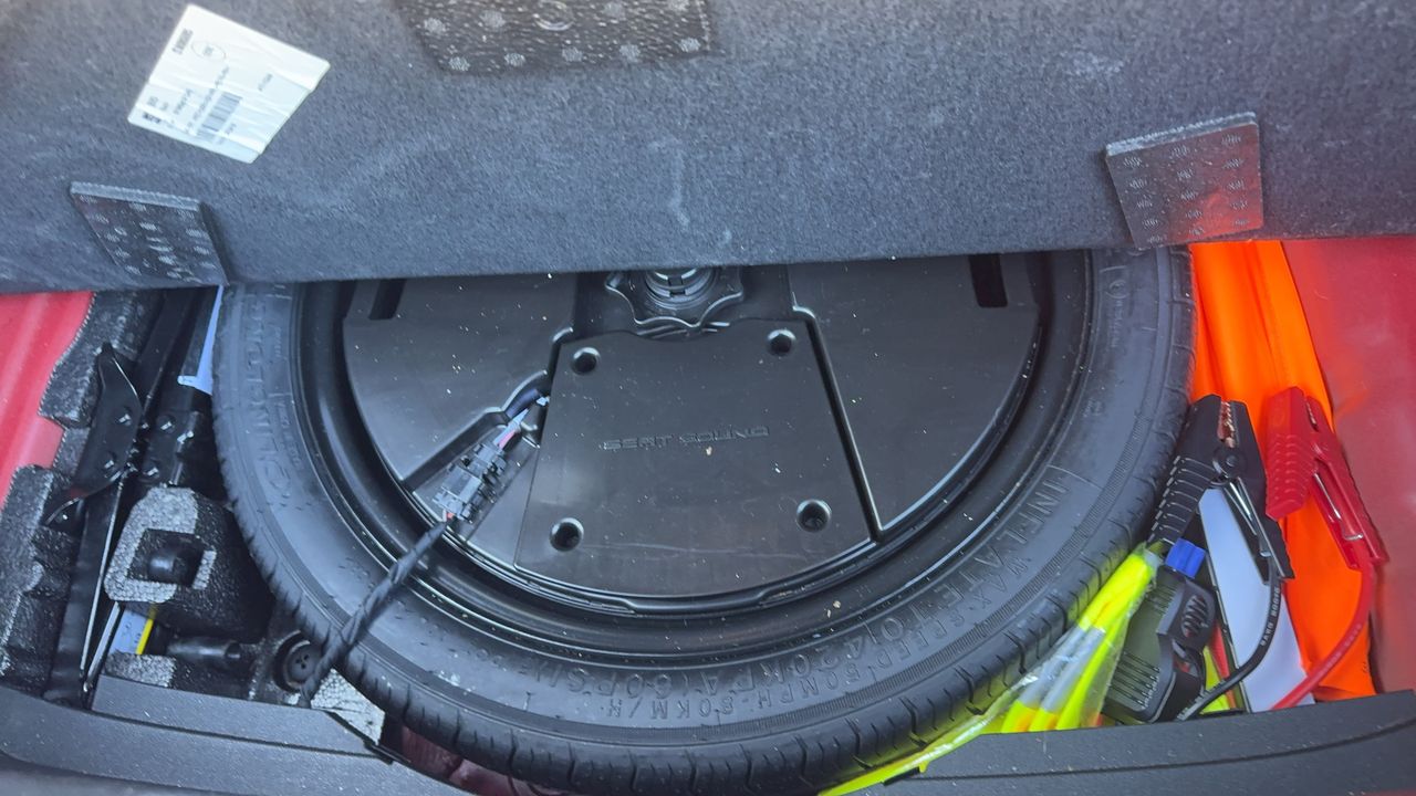 Photo de la roue de secours 1