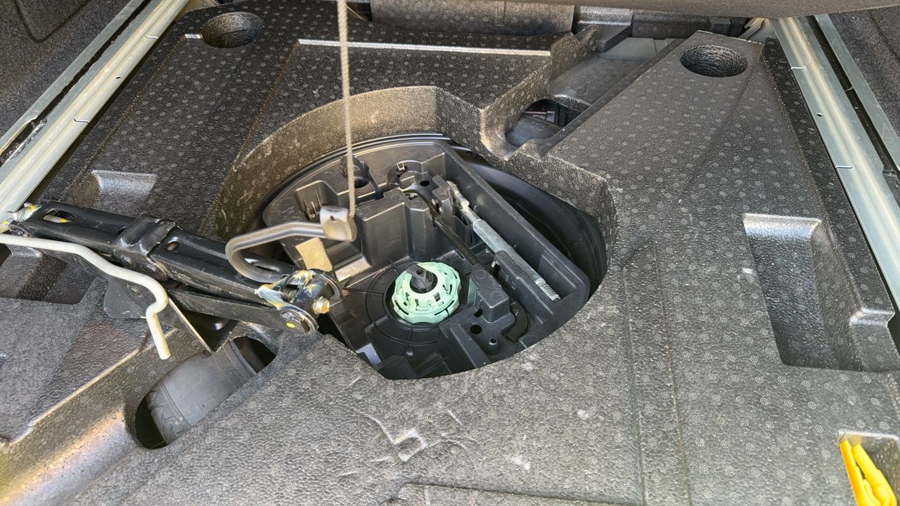 Photo de la roue de secours 1