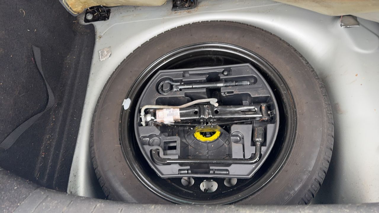 Photo de la roue de secours 1