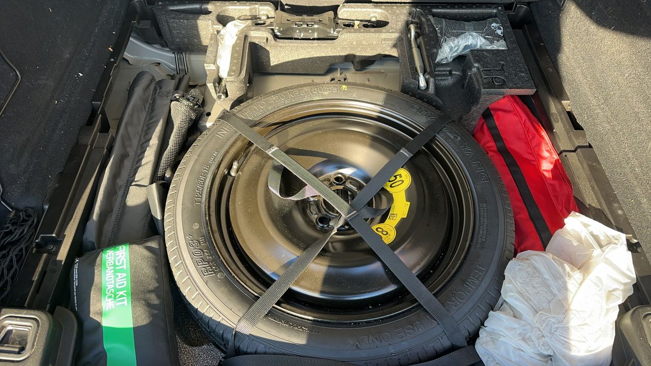 Photo de la roue de secours 1