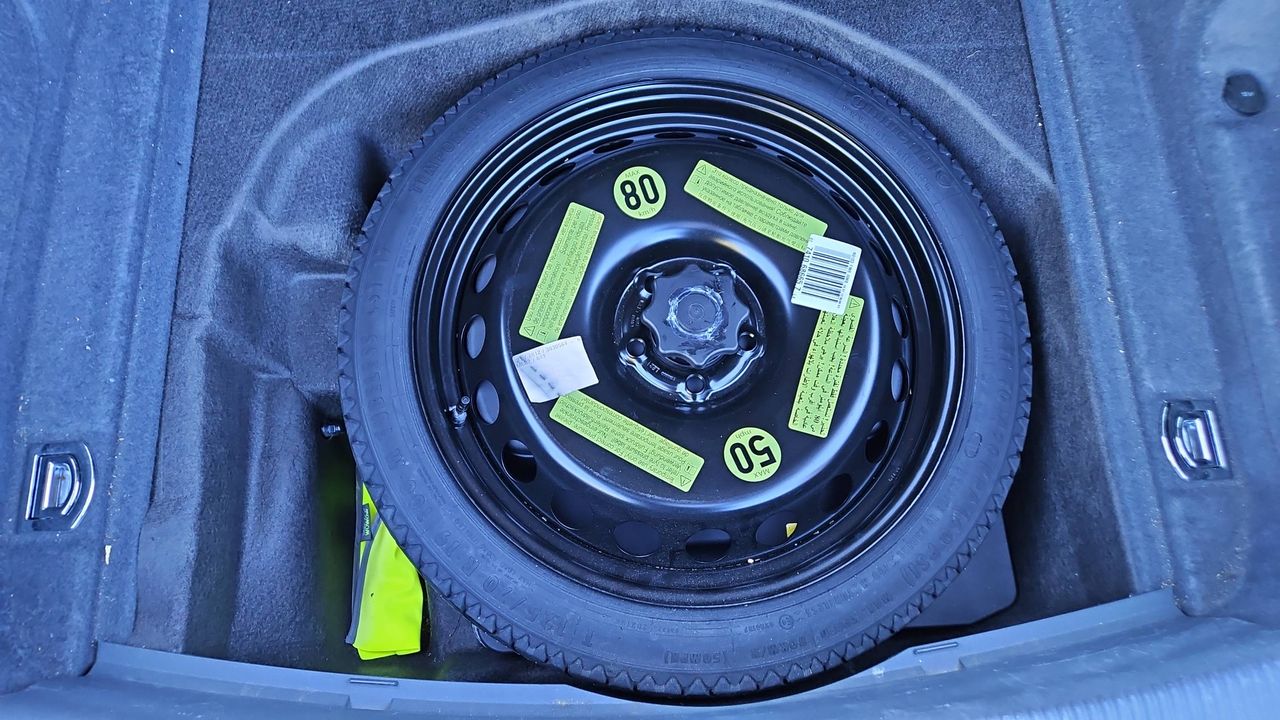 Photo de la roue de secours 1