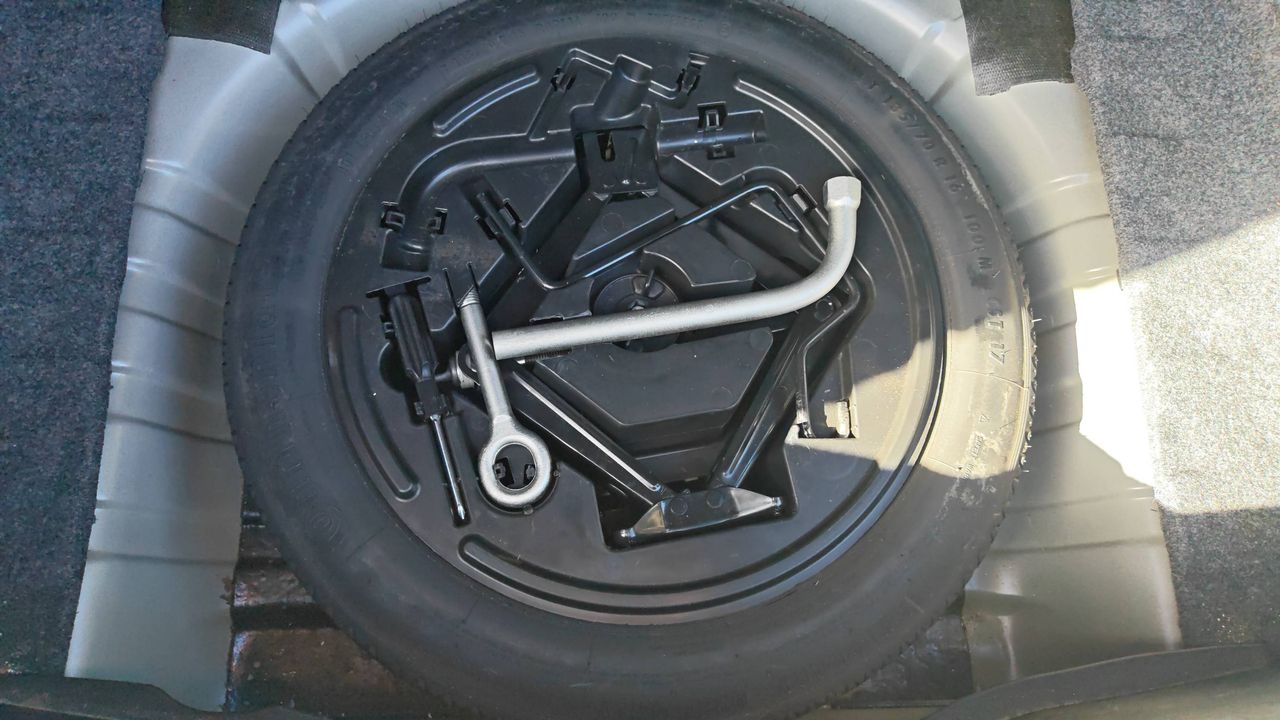 Photo de la roue de secours 1
