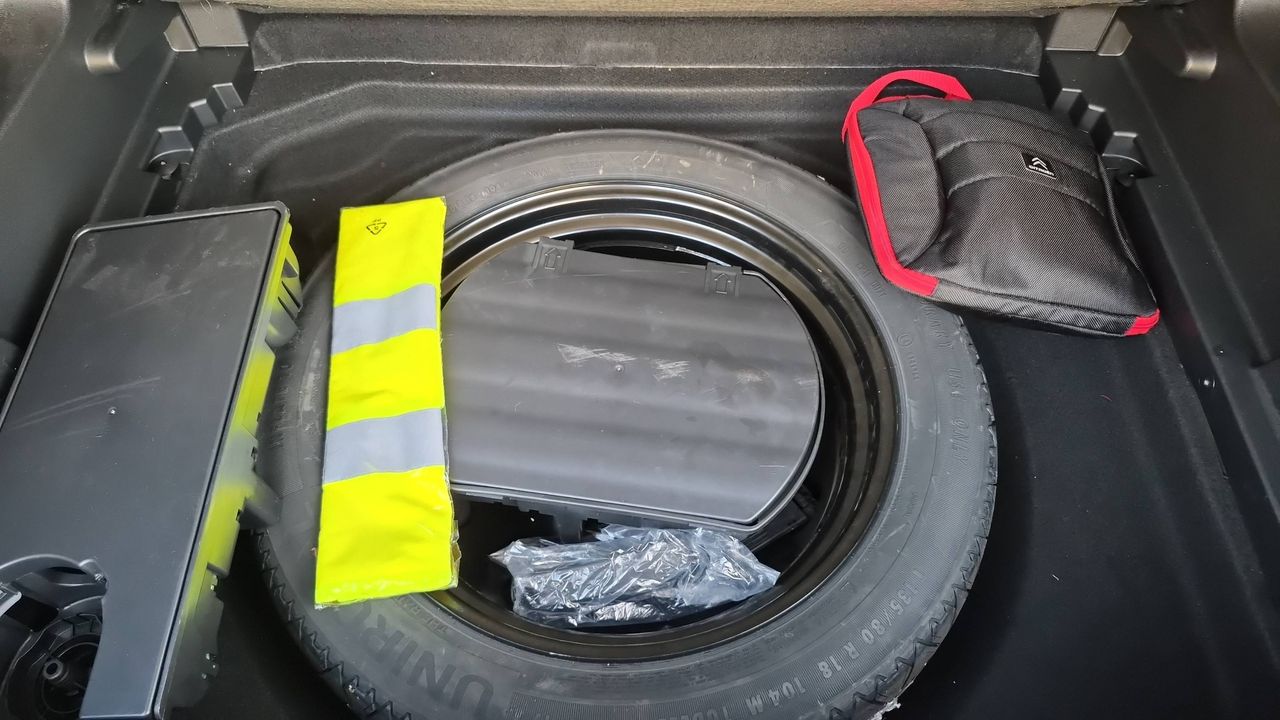 Photo de la roue de secours 1