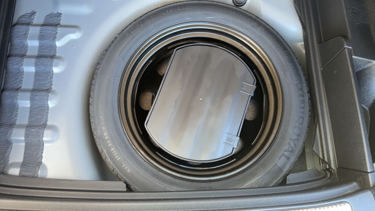 Photo de la roue de secours 1