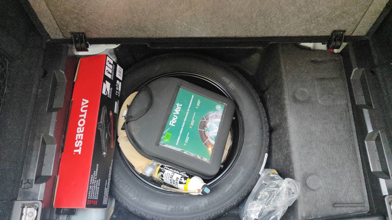 Photo de la roue de secours 1