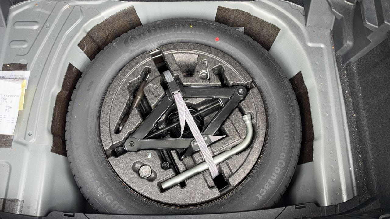Photo de la roue de secours 1