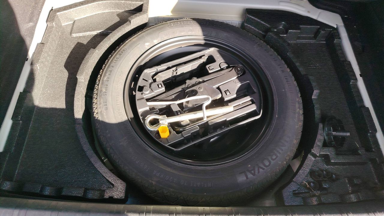 Photo de la roue de secours 1