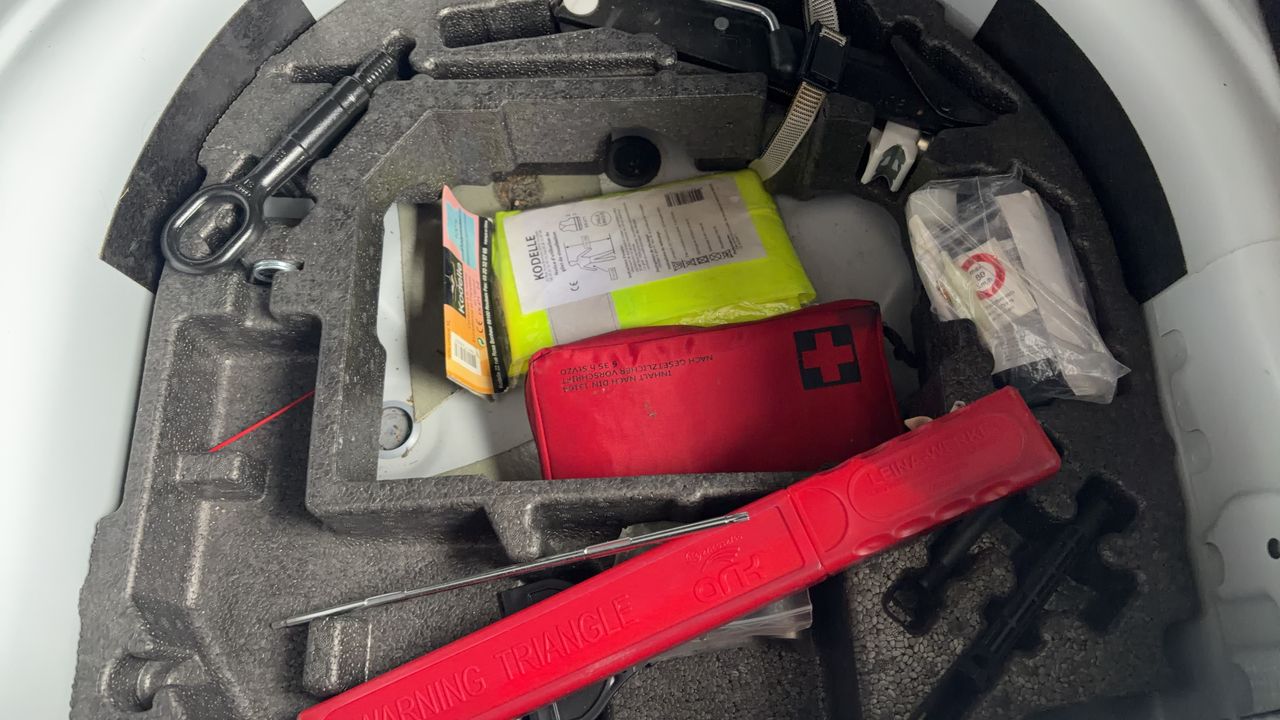 Photo de la roue de secours 1