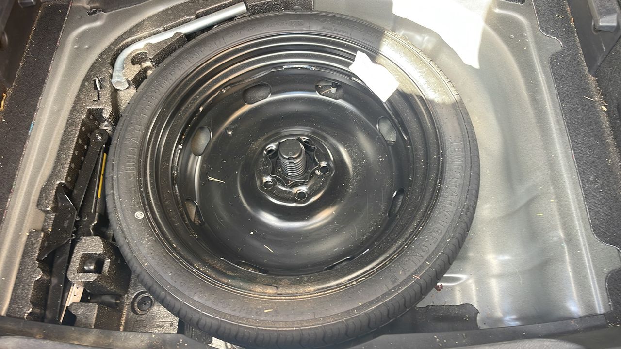 Photo de la roue de secours 1