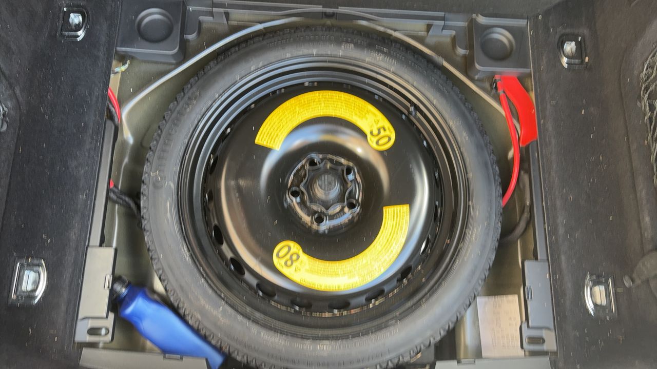 Photo de la roue de secours 1