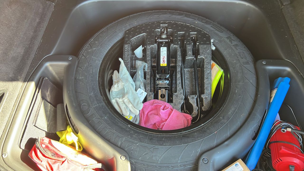 Photo de la roue de secours 1