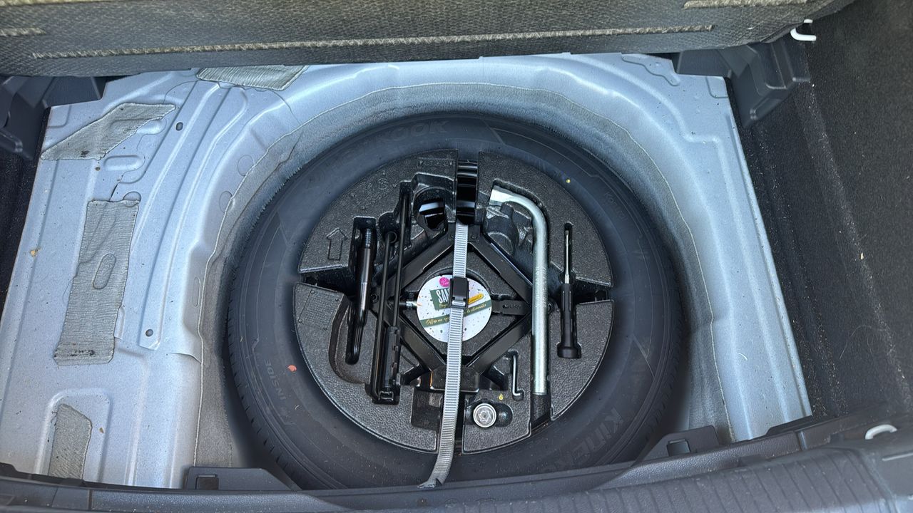 Photo de la roue de secours 1