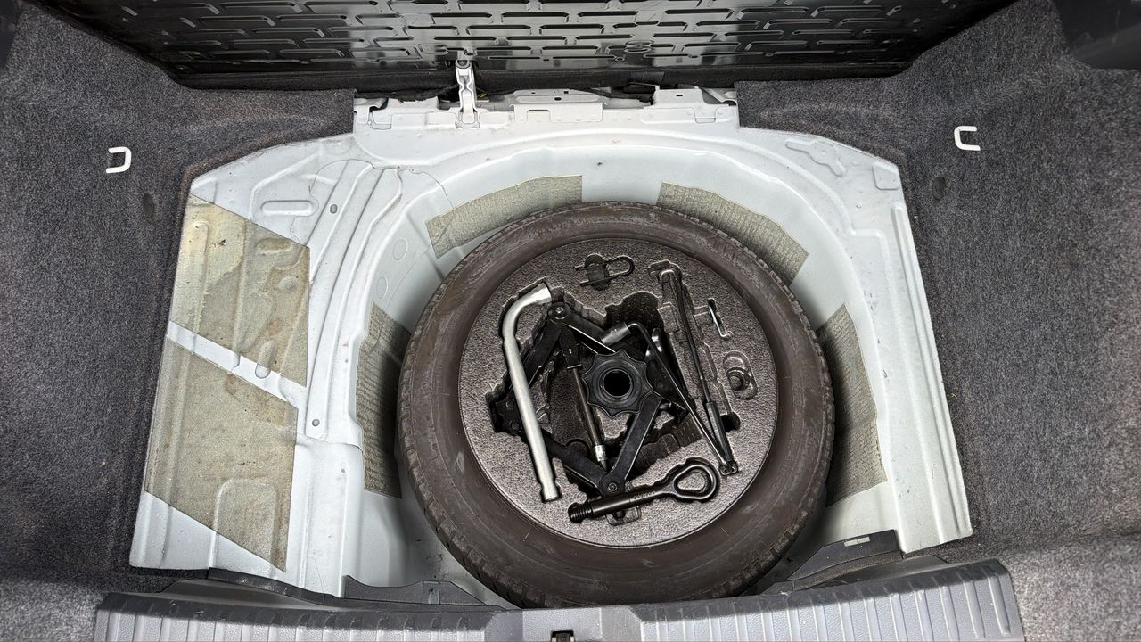Photo de la roue de secours 1