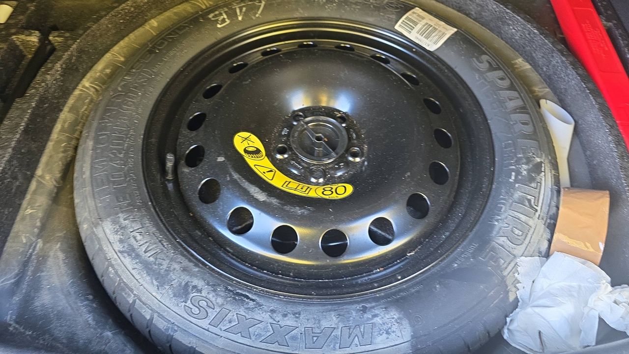 Photo de la roue de secours 1