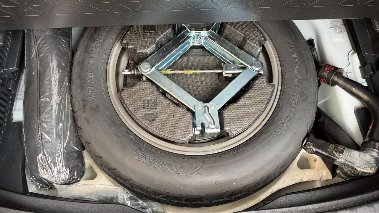 Photo de la roue de secours 1