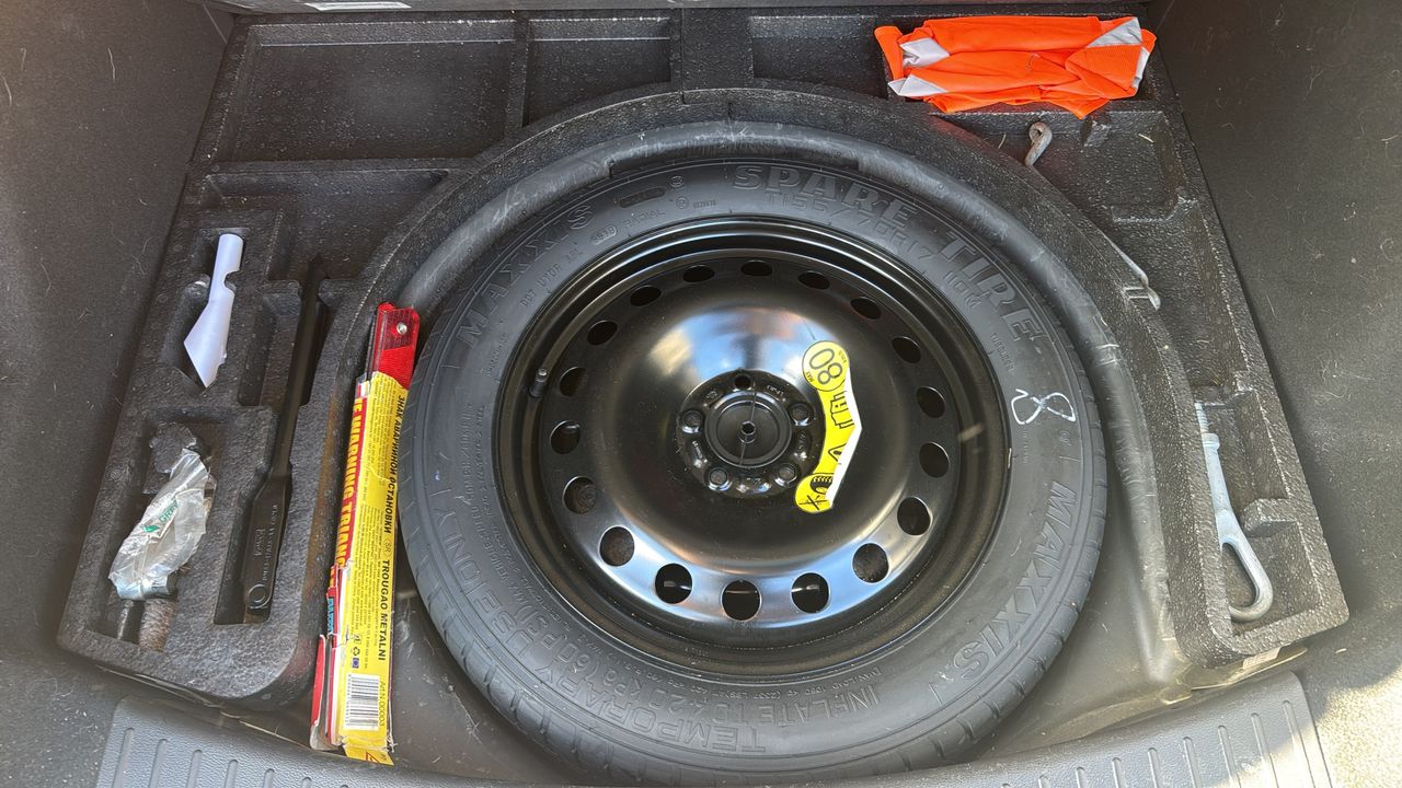 Photo de la roue de secours 1