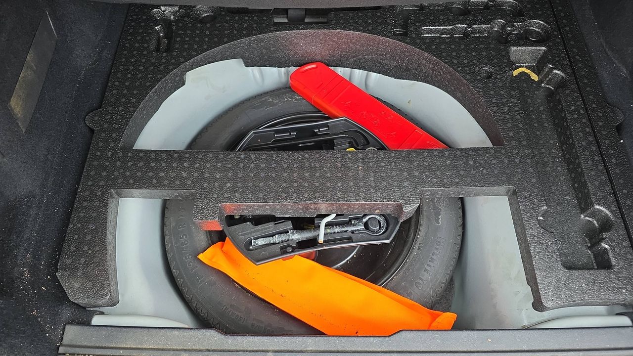 Photo de la roue de secours 1