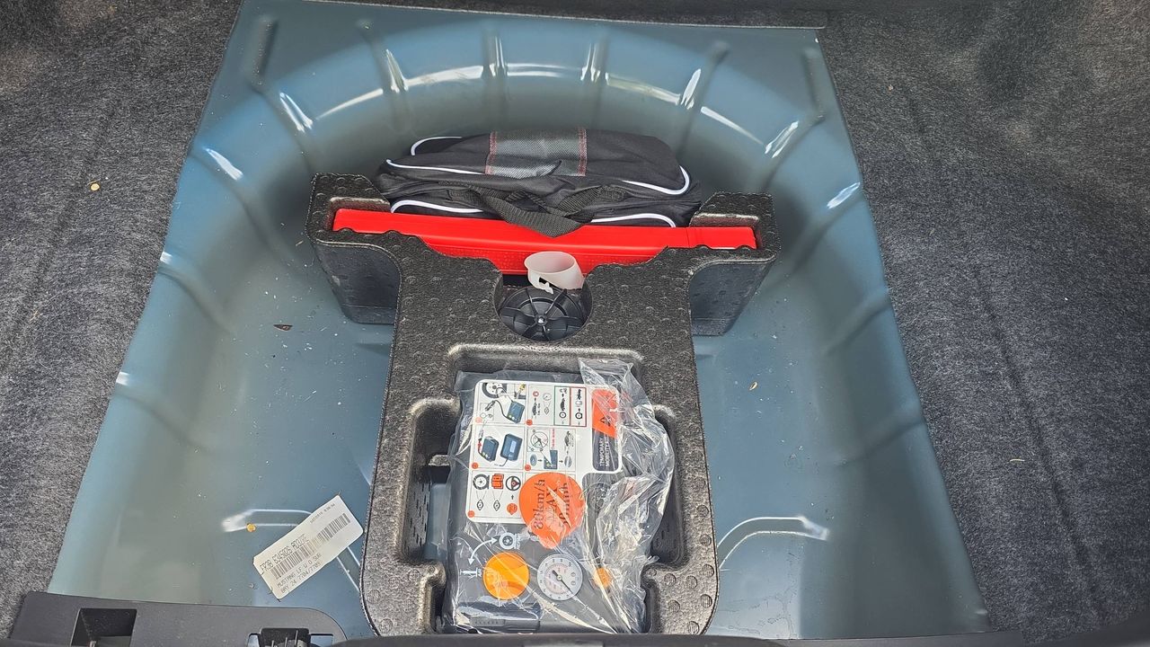 Photo de la roue de secours 1