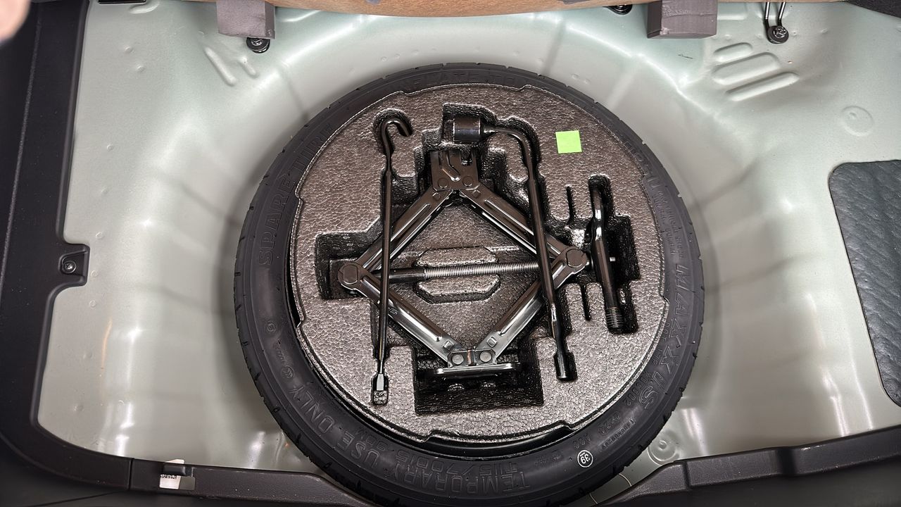 Photo de la roue de secours 1
