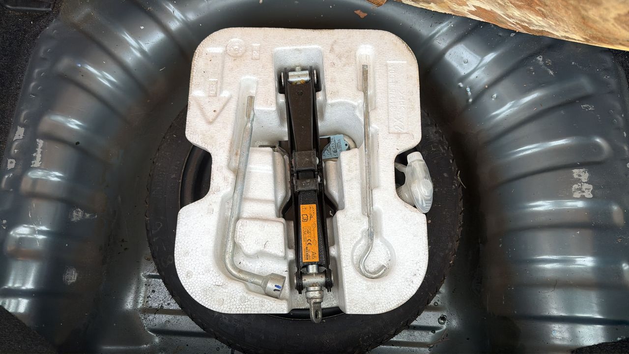 Photo de la roue de secours 1