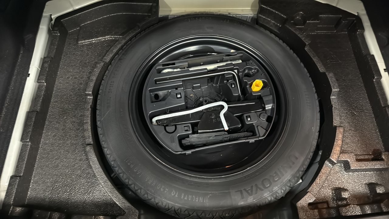 Photo de la roue de secours 1