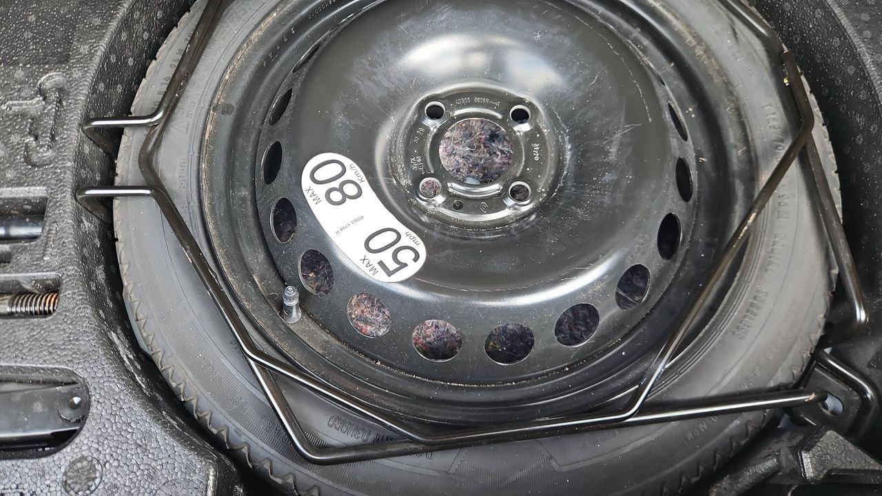 Photo de la roue de secours 1