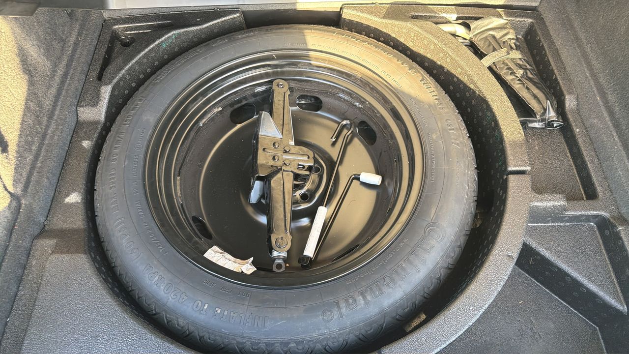 Photo de la roue de secours 1