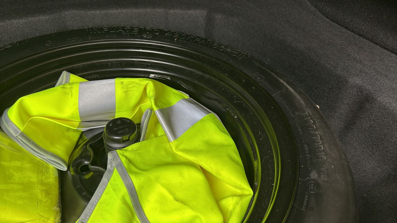 Photo de la roue de secours 1