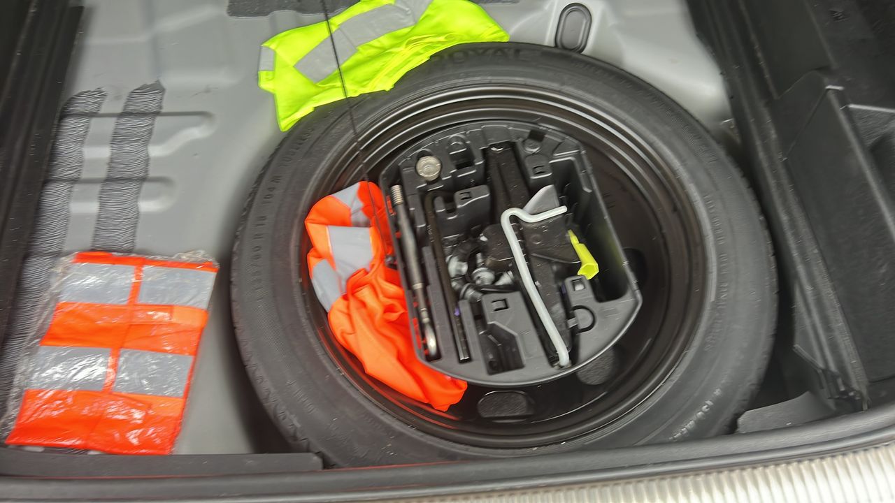 Photo de la roue de secours 1