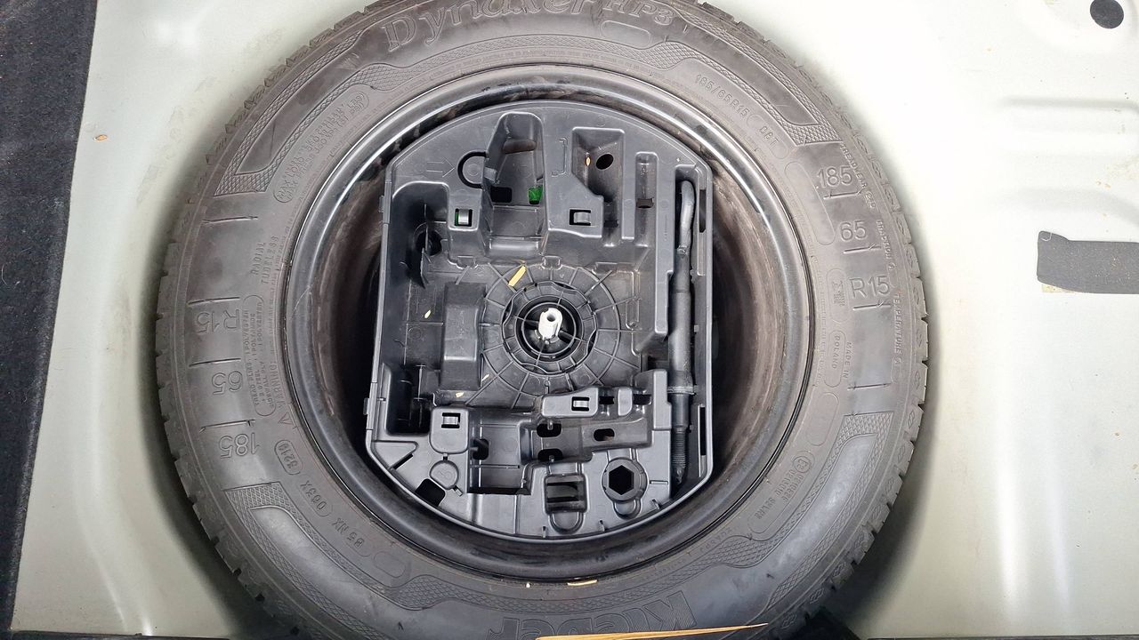 Photo de la roue de secours 1
