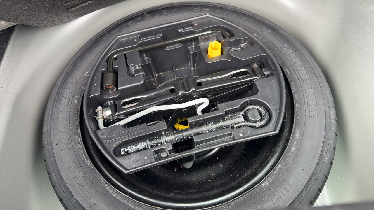 Photo de la roue de secours 1