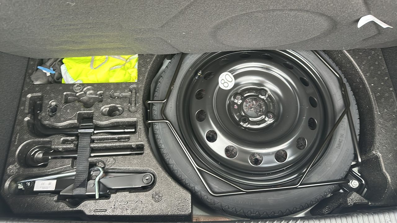 Photo de la roue de secours 1