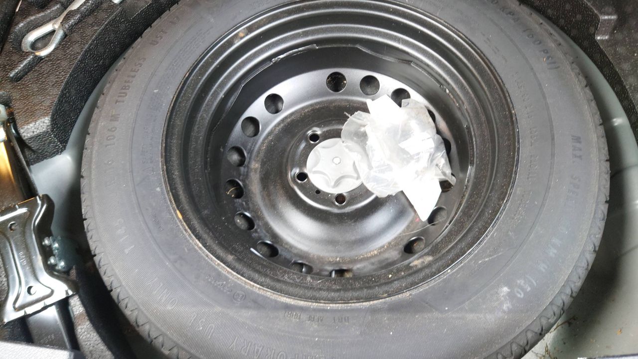 Photo de la roue de secours 1