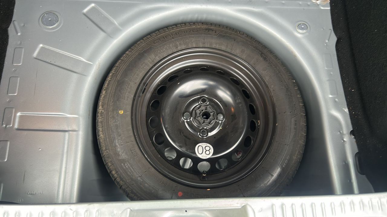 Photo de la roue de secours 1