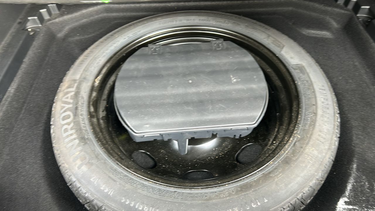 Photo de la roue de secours 1