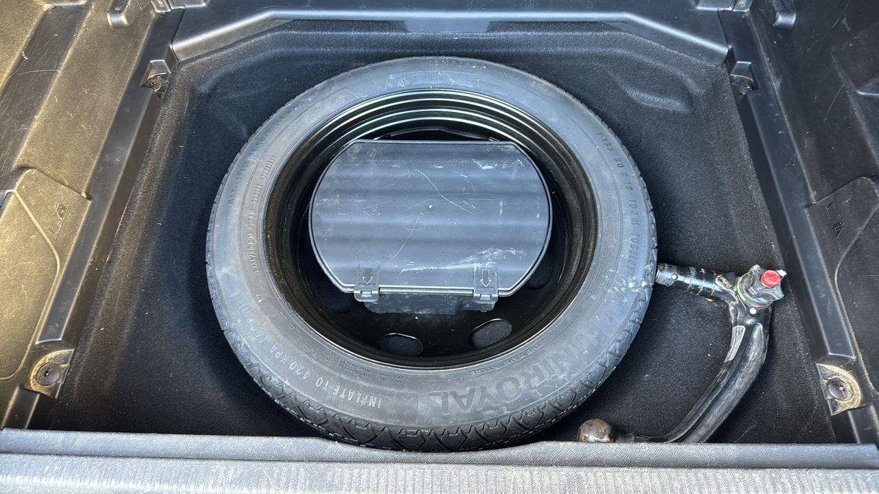 Photo de la roue de secours 1