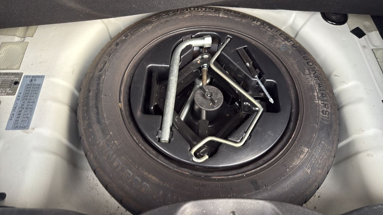Photo de la roue de secours 1