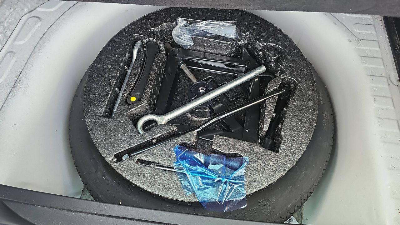 Photo de la roue de secours 1