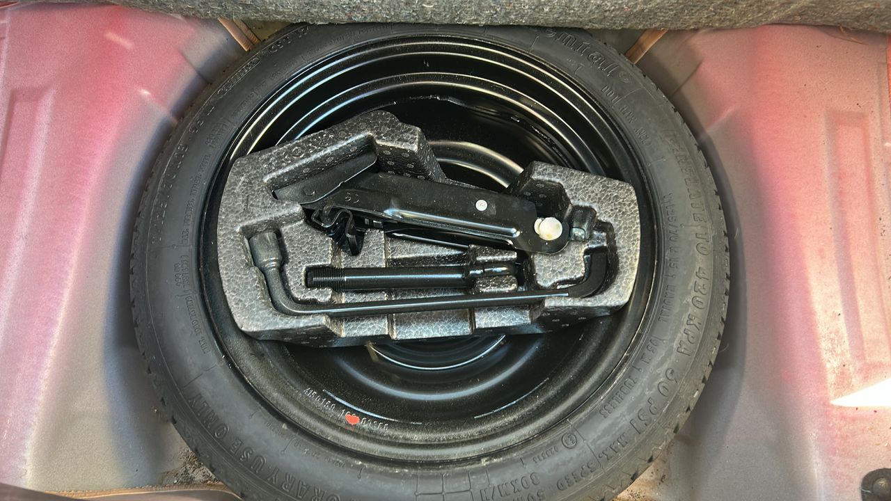 Photo de la roue de secours 1