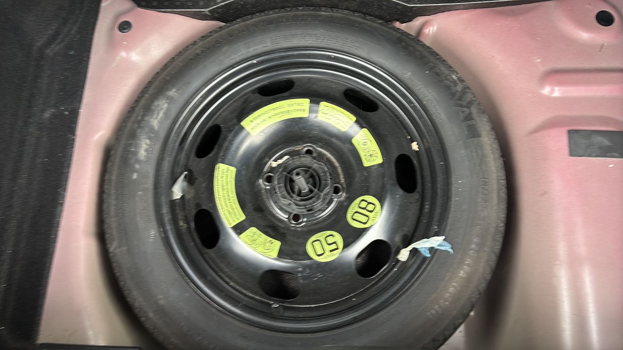 Photo de la roue de secours 1