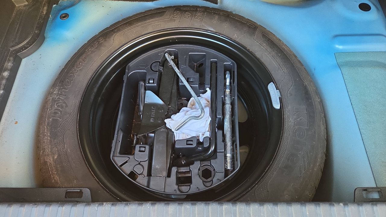 Photo de la roue de secours 1