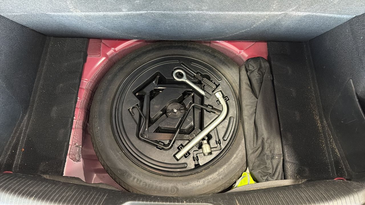 Photo de la roue de secours 1