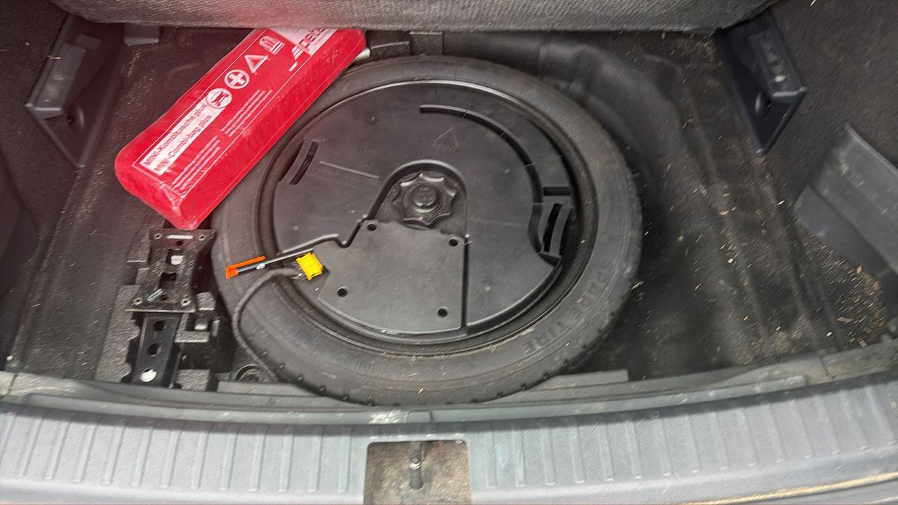 Photo de la roue de secours 1
