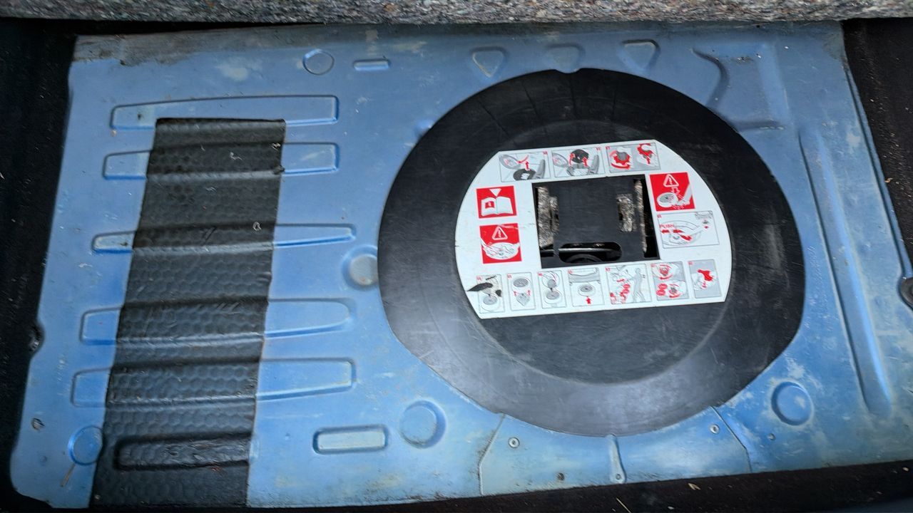 Photo de la roue de secours 1