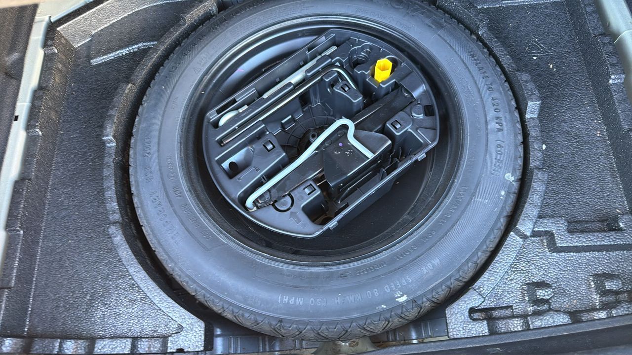 Photo de la roue de secours 1