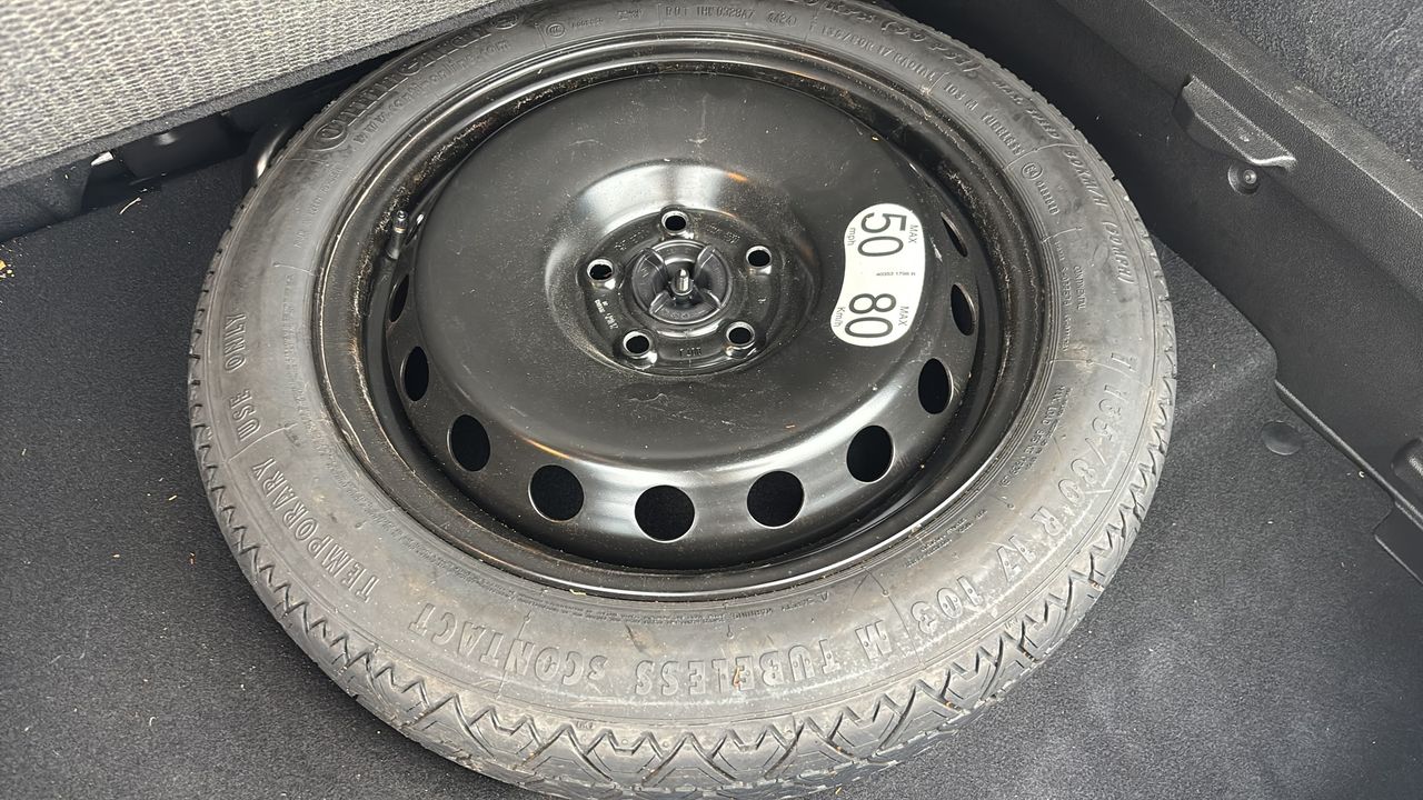 Photo de la roue de secours 1